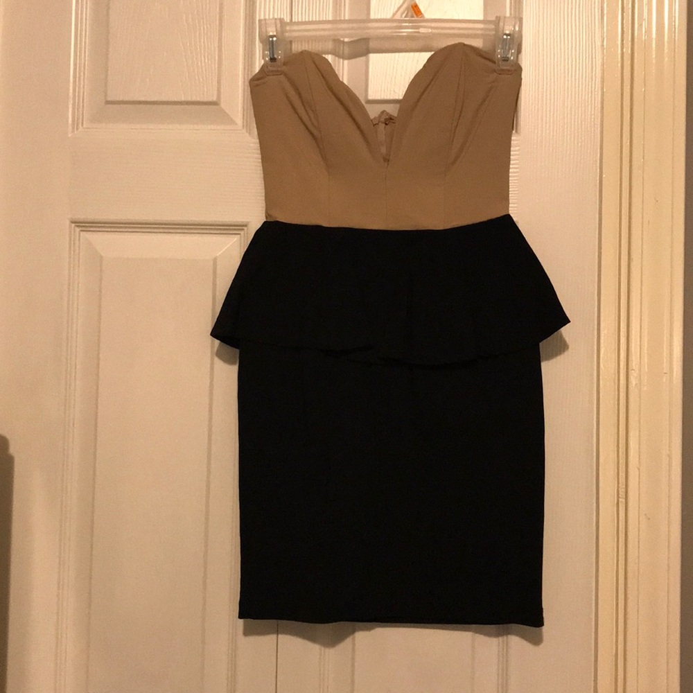 Short dress